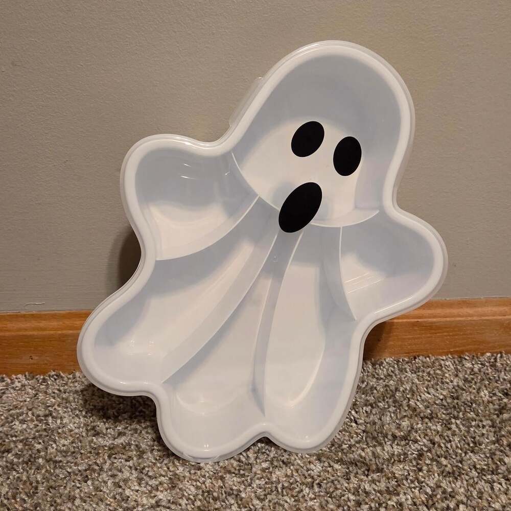 CWC Ghost Snack Box